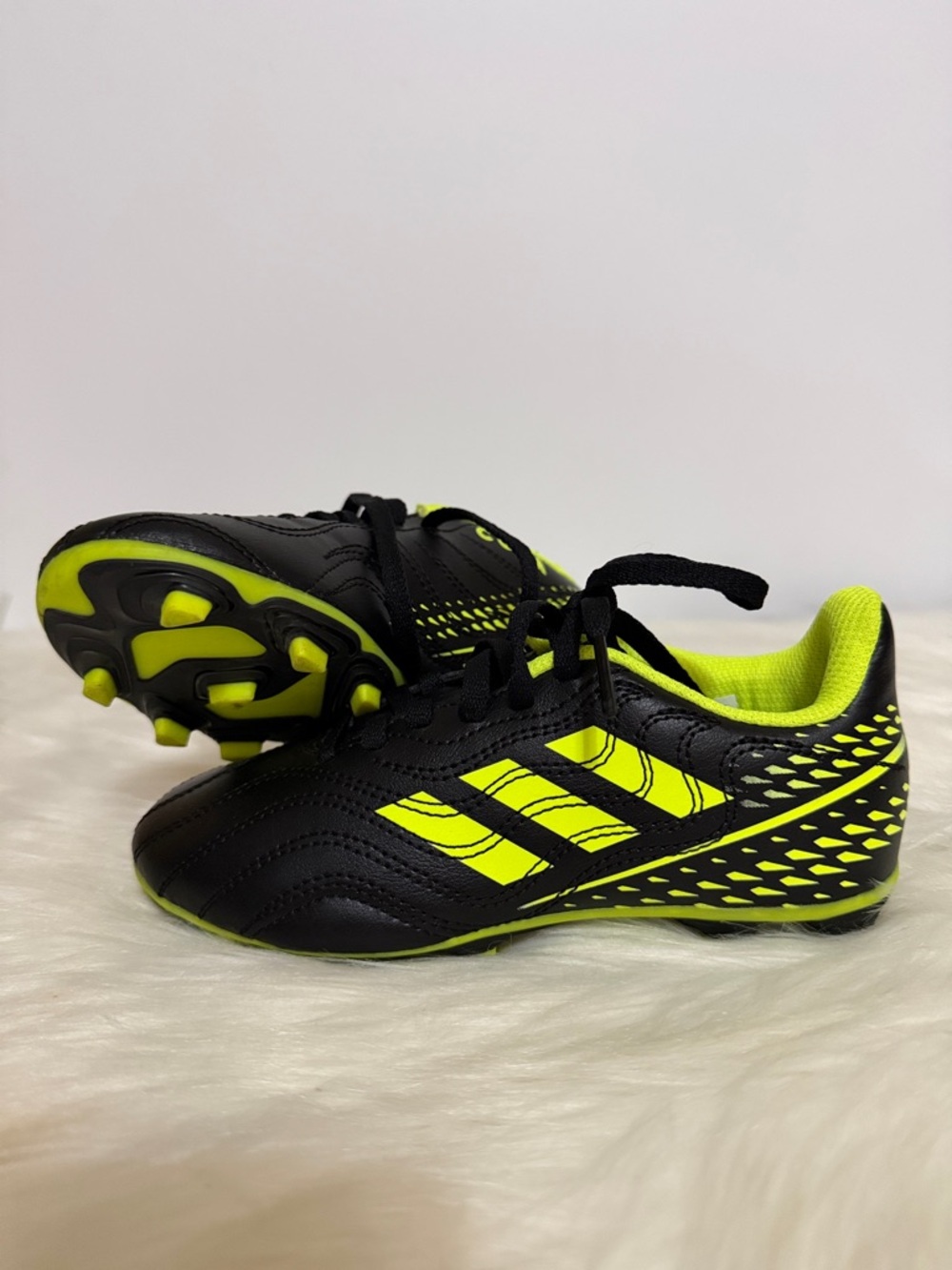 adidas Kids Black & Neon Yellow Soccer Cleats
